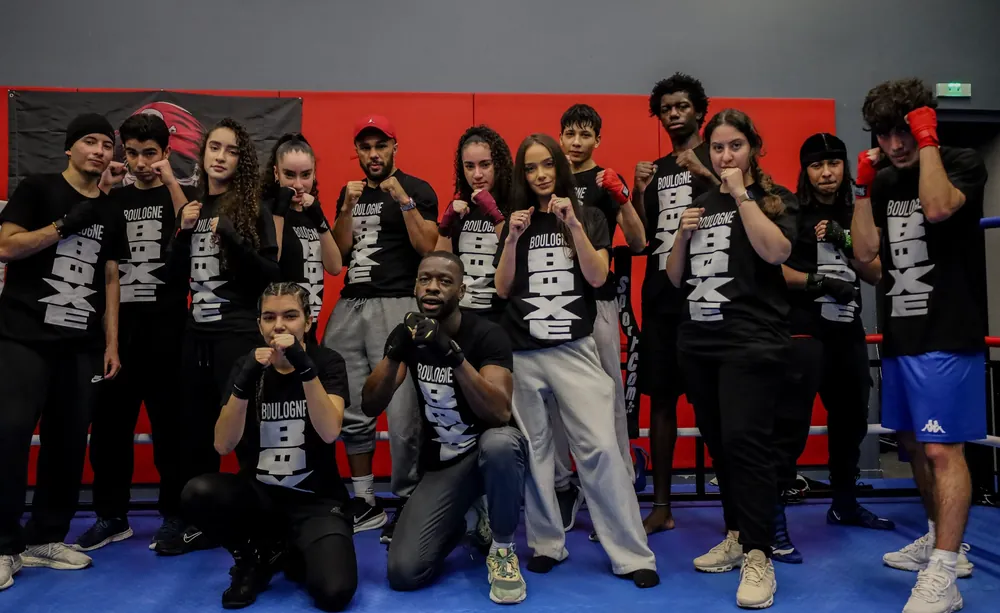 Photo de groupe des adhérents de Boulogne Boxe